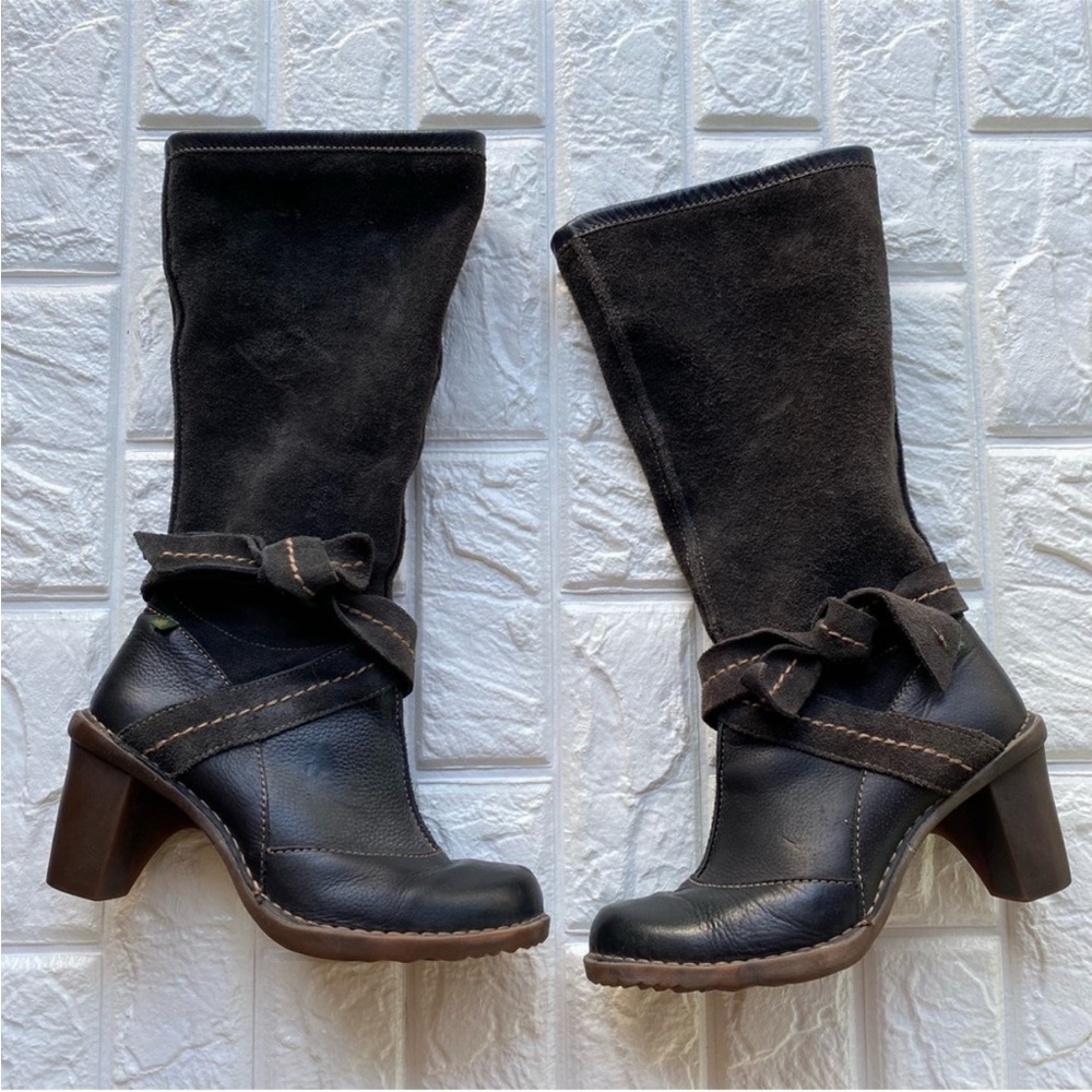 El Naturalista Dome leather Suede boots